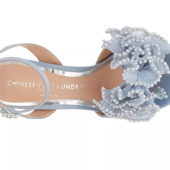 Chinese Laundry Jovie Sandal - Picture 2 of 6